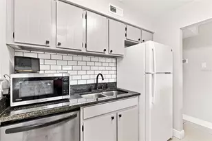 1000 Lake Of The Woods Blvd, Fern Park, FL 32730 - Photo 13