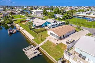 4392 3rd Isle Dr, Hernando Beach, FL 34607 - Photo 9