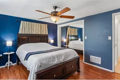 223 N Walton Avenue, Tarpon Springs, FL 34689 - Photo 5