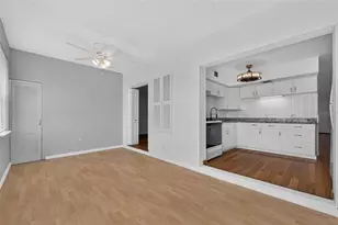 2433 Brazilia Dr, Clearwater, FL 33763 - Photo 13