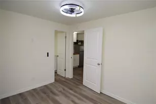 10934 N Blvd, Tampa, FL 33612 - Photo 31