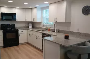 12300 Park Blvd, Seminole, FL 33772 - Photo 3