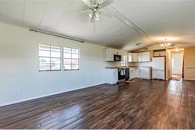 36301 Coronet Way, Zephyrhills, FL 33541 - Photo 15