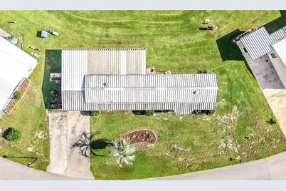 36301 Coronet Way, Zephyrhills, FL 33541 - Photo 45