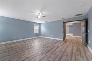 11006 Tahiti Isle Ln, Tampa, FL 33647 - Photo 31