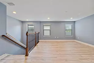 11006 Tahiti Isle Ln, Tampa, FL 33647 - Photo 21