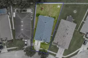 34455 Cliffcreek Ct, Wesley Chapel, FL 33545 - Photo 3
