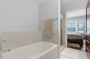 111 N 12th St, Tampa, FL 33602 - Photo 17