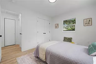 21385 Canal Dr, Brooksville, FL 34601 - Photo 17