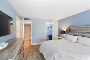 17580 Gulf Blvd, Redington Shores, FL 33708 - Photo 23
