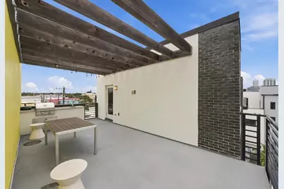 919 Arlington Avenue N, Saint Petersburg, FL 33705 - Photo 39