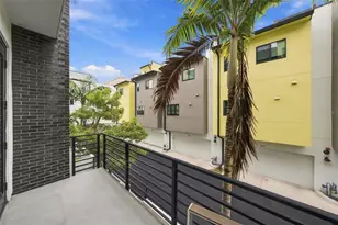 919 Arlington Ave N, Saint Petersburg, FL 33705 - Photo 19