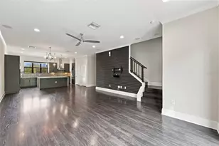 919 Arlington Ave N, Saint Petersburg, FL 33705 - Photo 13