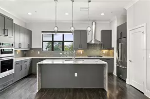 919 Arlington Ave N, Saint Petersburg, FL 33705 - Photo 11