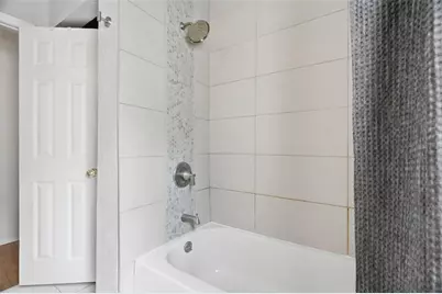 560 62nd Avenue S, Saint Petersburg, FL 33705 - Photo 23