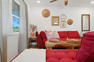 560 62nd Ave S, Saint Petersburg, FL 33705 - Photo 9