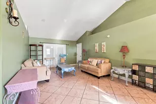 207 Limona Rd, Brandon, FL 33510 - Photo 7