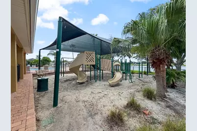 814 Parker Den Drive, Ruskin, FL 33570 - Photo 27