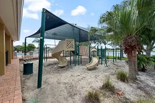 814 Parker Den Dr, Ruskin, FL 33570 - Photo 27