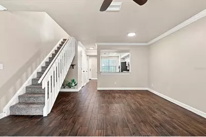 3324 Laurel View Drive, Brandon, FL 33511 - Photo 9