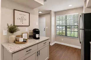 3324 Laurel View Dr, Brandon, FL 33511 - Photo 5