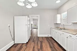 1140 10th Ave S, Saint Petersburg, FL 33705 - Photo 7