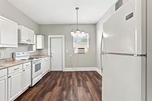 1140 10th Ave S, Saint Petersburg, FL 33705 - Photo 3