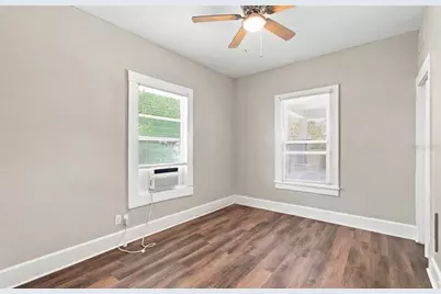 1140 10th Avenue S, Saint Petersburg, FL 33705 - Photo 23