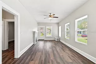 1140 10th Ave S, Saint Petersburg, FL 33705 - Photo 11