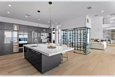 114 Sands Point Drive, Tierra Verde, FL 33715 - Photo 15