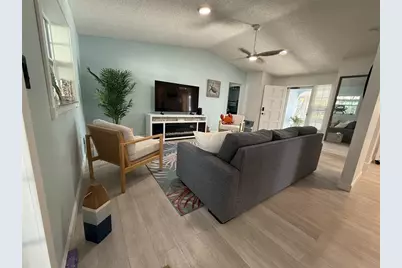 10026 83rd Circle, Seminole, FL 33777 - Photo 3