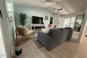 10026 83rd Cir, Seminole, FL 33777 - Photo 3