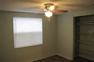 1010 1/2 E 14th Ave, Tampa, FL 33605 - Photo 7