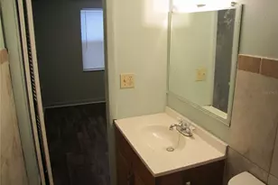 1010 1/2 E 14th Ave, Tampa, FL 33605 - Photo 9