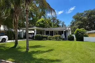 11710 North Dr, Tampa, FL 33617 - Photo 3