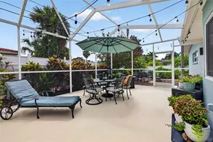 9795 Portside Dr, Seminole, FL 33776 - Photo 41