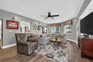 9795 Portside Dr, Seminole, FL 33776 - Photo 23