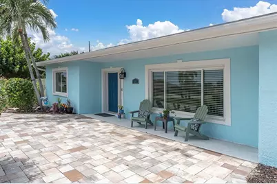 7891 4th Avenue S, Saint Petersburg, FL 33707 - Photo 3