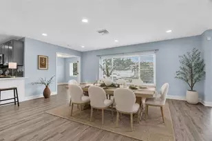 7891 4th Ave S, Saint Petersburg, FL 33707 - Photo 9
