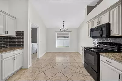 708 Erik Lake Road, Brandon, FL 33510 - Photo 9