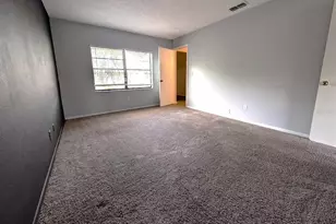 9209 Seminole Blvd, Seminole, FL 33772 - Photo 17