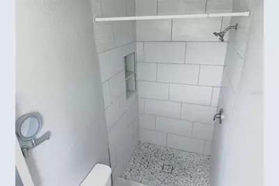 349 Dolphin Avenue SE, Saint Petersburg, FL 33705 - Photo 11
