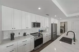 1227 E Madison St, Tampa, FL 33602 - Photo 9