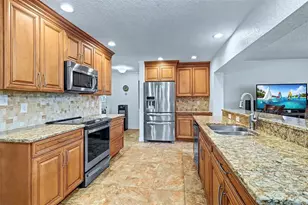 4948 97th Way N, Saint Petersburg, FL 33708 - Photo 11