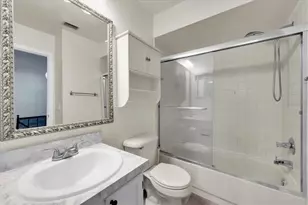 11338 Stratton Park Dr, Temple Terrace, FL 33617 - Photo 5
