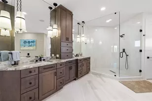 101 9th St E, Tierra Verde, FL 33715 - Photo 53
