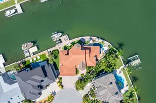 101 9th St E, Tierra Verde, FL 33715 - Photo 89