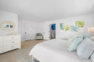 101 9th St E, Tierra Verde, FL 33715 - Photo 59