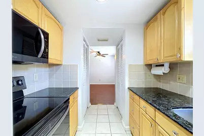 2750 E Bay Drive #5E, Largo, FL 33771 - Photo 9