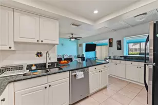 8414 17th St N, Saint Petersburg, FL 33702 - Photo 41